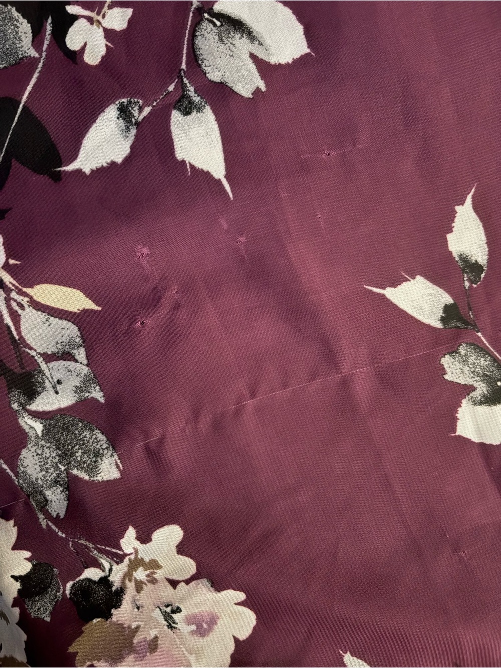 SLNY Size 14 Black Burgundy Floral Chiffon Maxi Dress with call outs - Picture 7 of 7